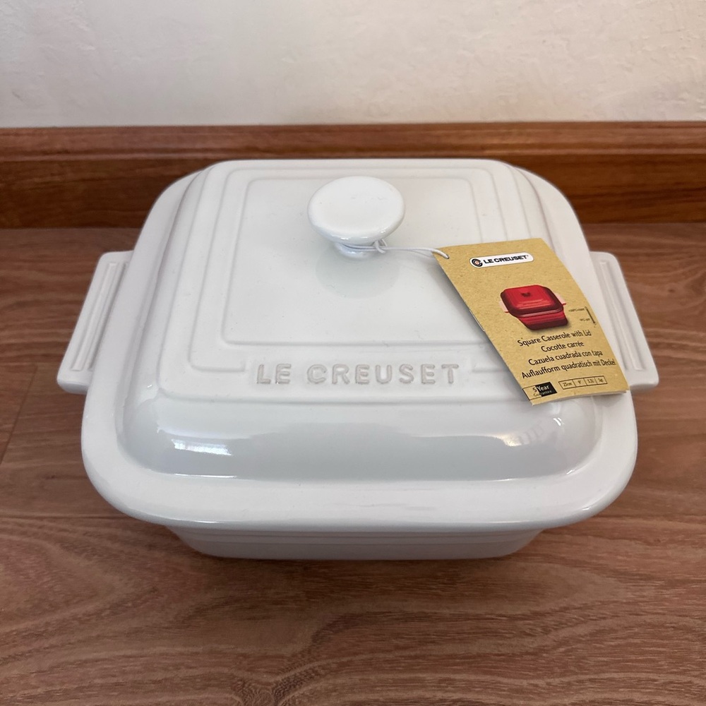 Le Creuset White Stoneware Shallow Square Covered Baker - Brand New - Picture 2 of 6
